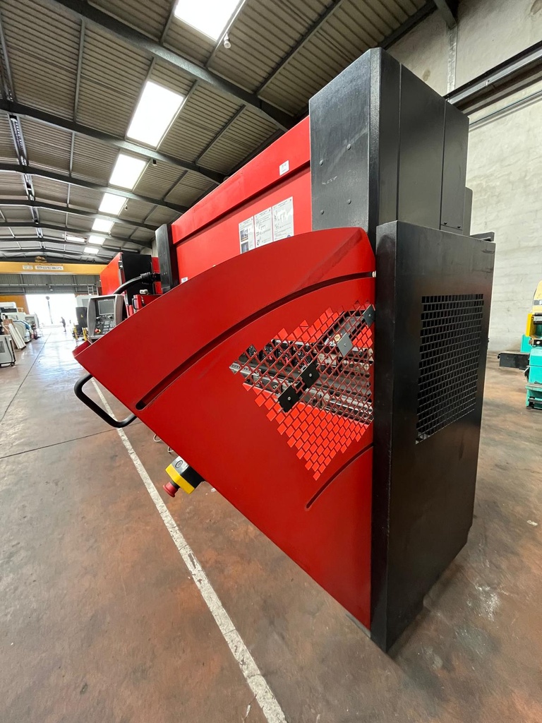FRAISEUSE A COMMANDE NUMERIQUE - CME - FS 2 S886_1